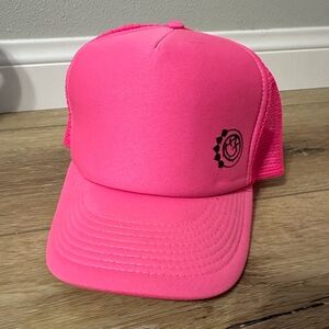 Blink 182 concert trucker hat. Color neon pink.